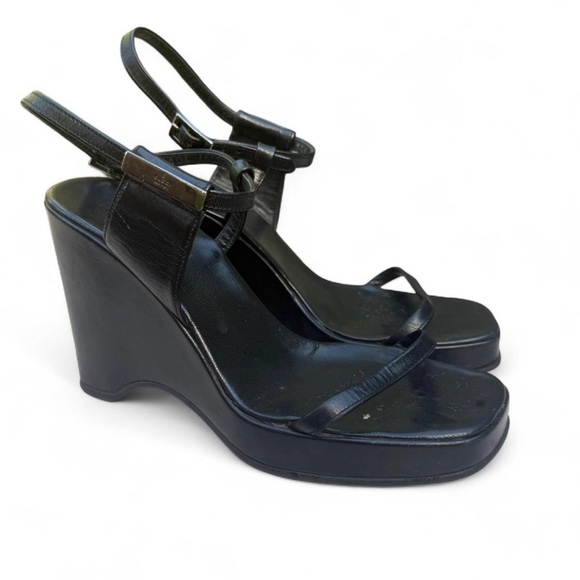 Gucci Tom Ford Black Leather Wedge Sandal Heels - Picture 2 of 4